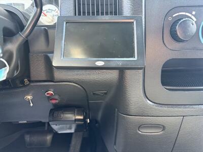 2004 Dodge Ram 2500 SLT   - Photo 11 - Roosevelt, UT 84066