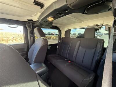 2013 Jeep Wrangler Rubicon   - Photo 14 - Roosevelt, UT 84066