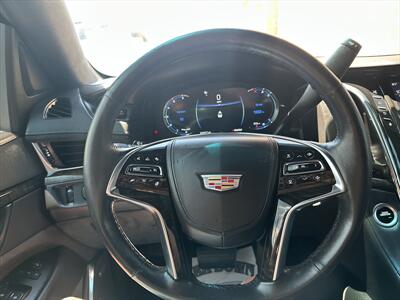 2016 Cadillac Escalade Platinum   - Photo 10 - Roosevelt, UT 84066