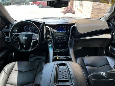 2016 Cadillac Escalade Platinum   - Photo 23 - Roosevelt, UT 84066