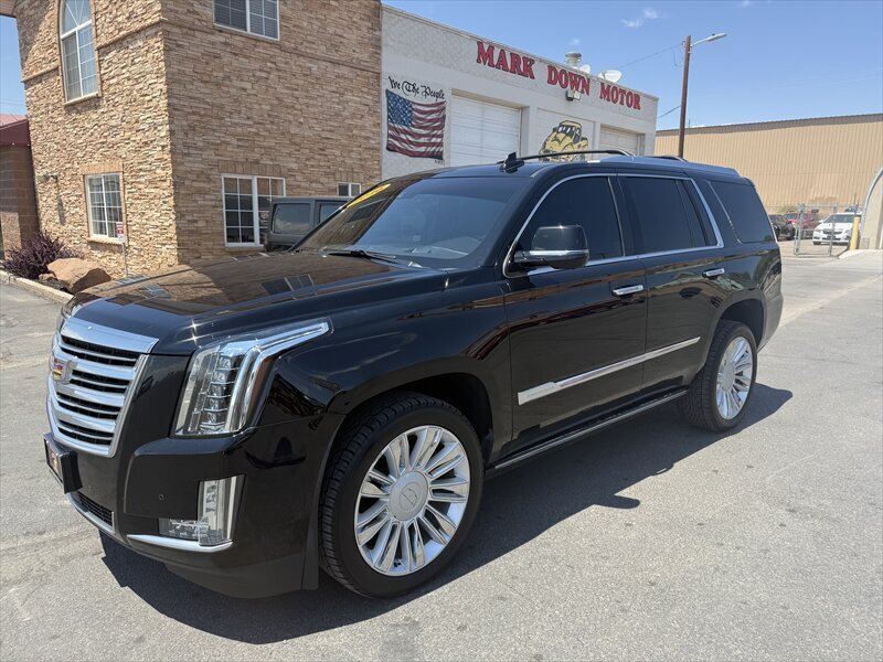 2016 Cadillac Escalade Platinum  