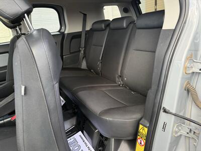 2014 Toyota FJ Cruiser   - Photo 17 - Roosevelt, UT 84066