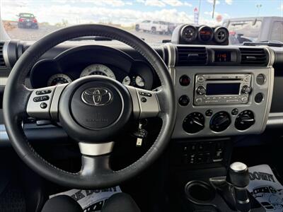 2014 Toyota FJ Cruiser   - Photo 9 - Roosevelt, UT 84066