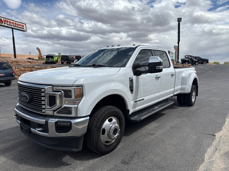 2020 Ford F-350 Lariat - Photo 1 - Roosevelt, UT 84066