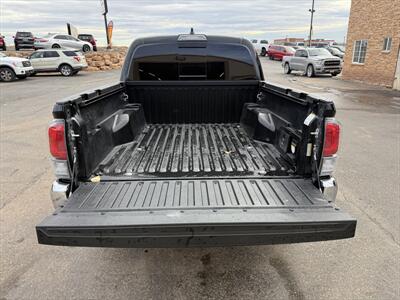 2023 Toyota Tacoma TRD Off-Road   - Photo 4 - Roosevelt, UT 84066