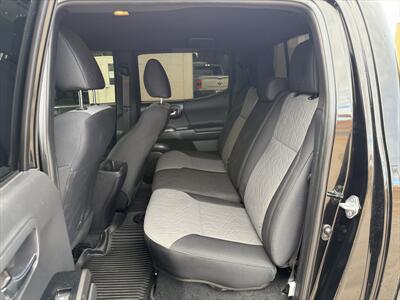 2023 Toyota Tacoma TRD Off-Road   - Photo 14 - Roosevelt, UT 84066