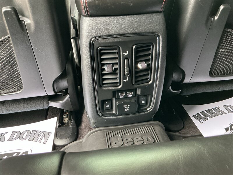 2017 Jeep Grand Cherokee Trailhawk - Photo 9 - Roosevelt, UT 84066