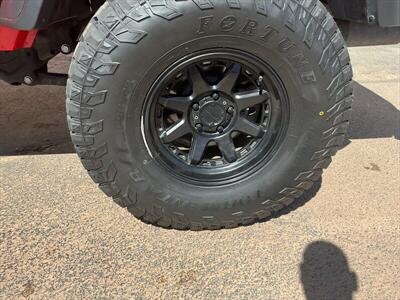 2020 Jeep Gladiator Sport S   - Photo 5 - Roosevelt, UT 84066