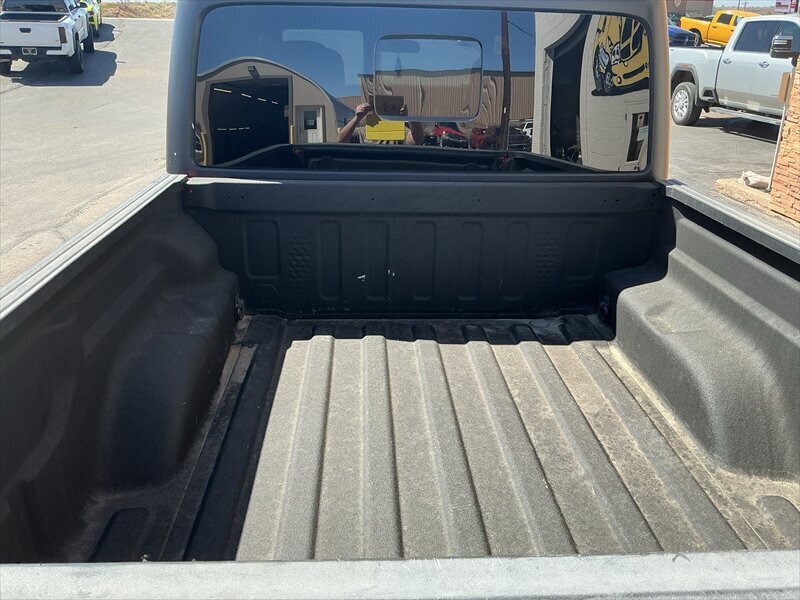 2020 Jeep Gladiator Sport S - Photo 4 - Roosevelt, UT 84066