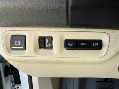 2022 GMC Acadia Denali   - Photo 11 - Roosevelt, UT 84066