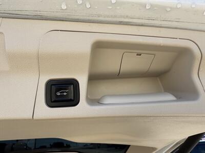 2022 GMC Acadia Denali   - Photo 8 - Roosevelt, UT 84066