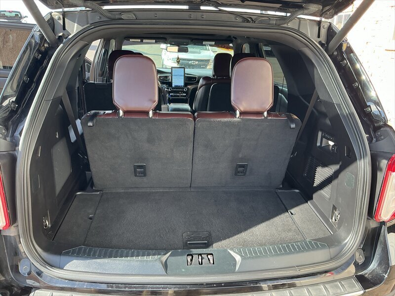 2020 Ford Explorer Platinum - Photo 15