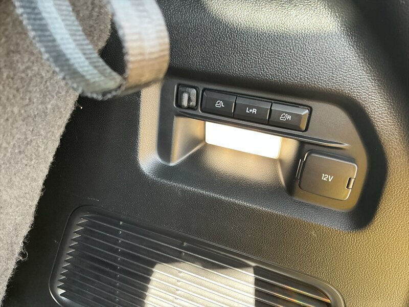 2020 Ford Explorer Platinum - Photo 16
