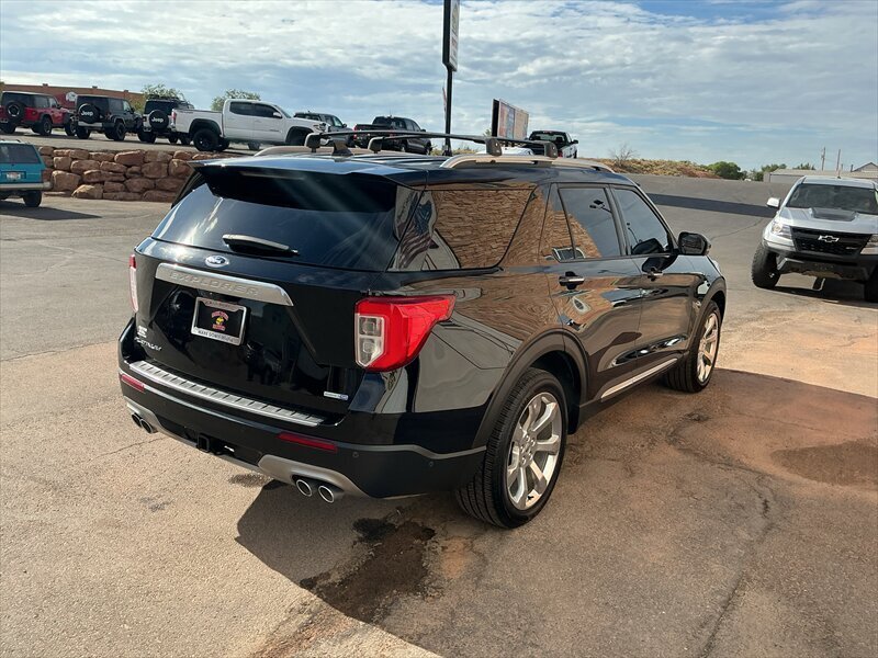2020 Ford Explorer Platinum - Photo 4