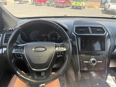 2017 Ford Explorer Platinum   - Photo 9 - Roosevelt, UT 84066