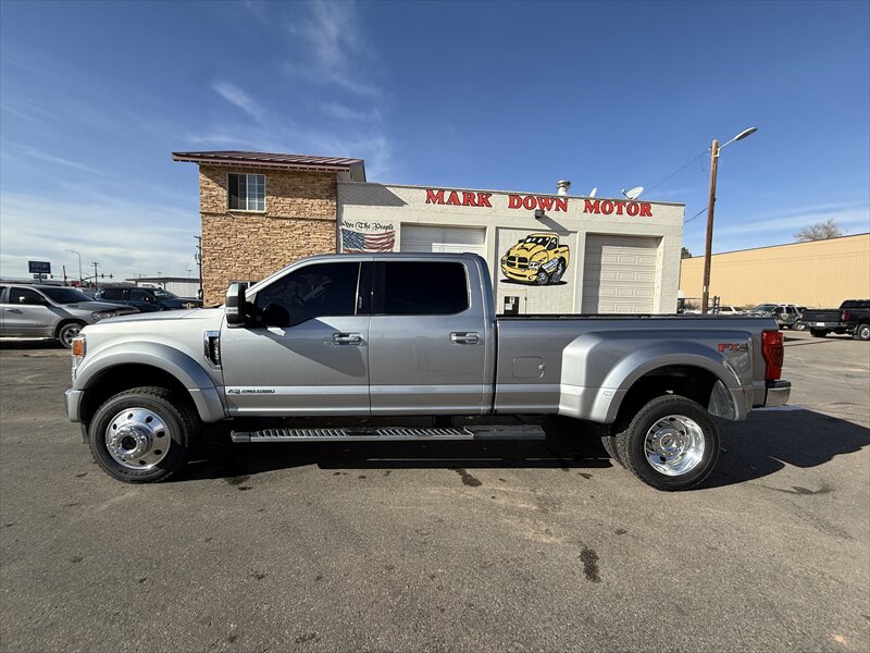 2020 Ford F-450 Lariat photo 2