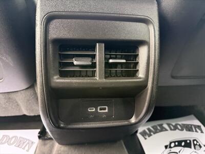 2024 Cadillac XT4 Premium Luxury   - Photo 18 - Roosevelt, UT 84066