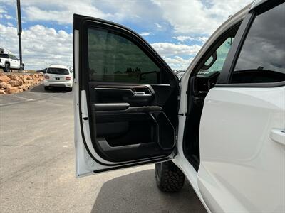 2022 Chevrolet Silverado 1500 RST - Photo 7 - Roosevelt, UT 84066