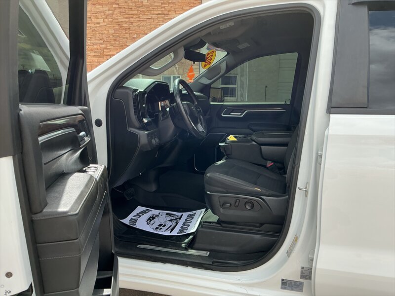 2022 Chevrolet Silverado 1500 RST - Photo 8 - Roosevelt, UT 84066