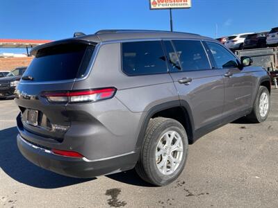 2023 Jeep Grand Cherokee L Limited   - Photo 4 - Roosevelt, UT 84066