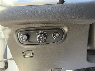 2024 GMC Terrain SLT   - Photo 8 - Roosevelt, UT 84066