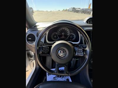 2013 Volkswagen Beetle Convertible Turbo   - Photo 10 - Roosevelt, UT 84066