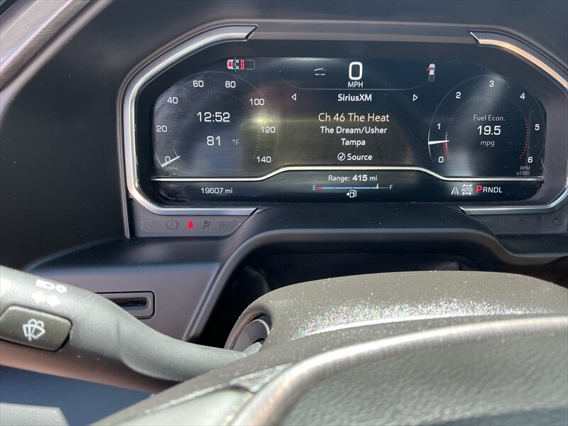 2025 GMC Sierra 2500 AT4 - Photo 10 - Roosevelt, UT 84066