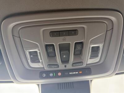 2025 Chevrolet Silverado 3500 LTZ   - Photo 13 - Roosevelt, UT 84066