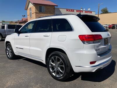 2020 Jeep Grand Cherokee Summit   - Photo 12 - Roosevelt, UT 84066