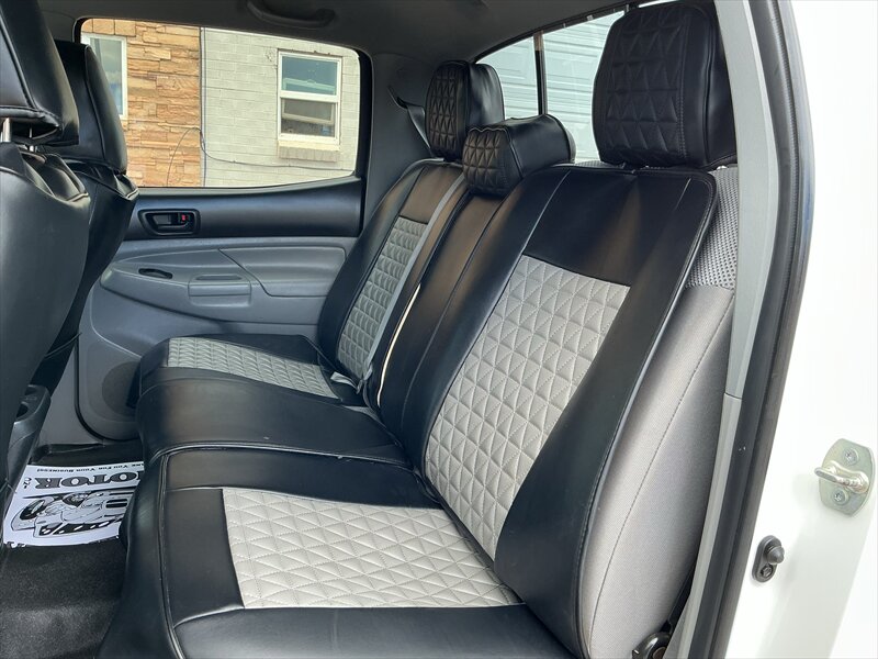 2012 Toyota Tacoma V6 - Photo 10 - Roosevelt, UT 84066