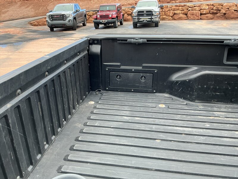 2012 Toyota Tacoma V6 - Photo 6 - Roosevelt, UT 84066