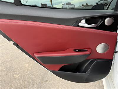 2022 Kia Stinger GT-Line - Photo 17 - Roosevelt, UT 84066