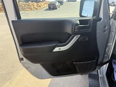 2014 Jeep Wrangler Sahara   - Photo 6 - Roosevelt, UT 84066