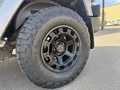 2014 Jeep Wrangler Sahara   - Photo 5 - Roosevelt, UT 84066