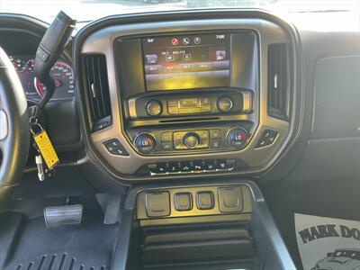 2015 GMC Sierra 2500 Denali   - Photo 10 - Roosevelt, UT 84066