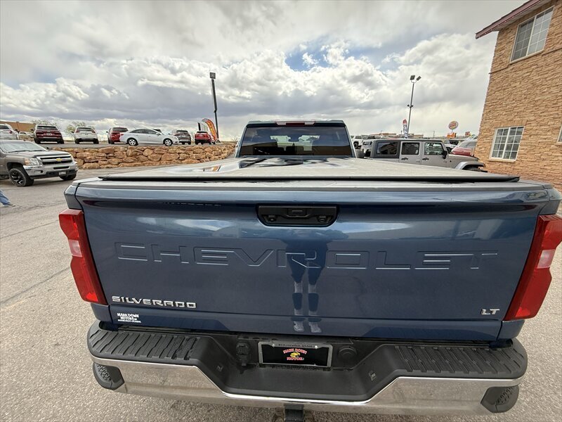 2025 Chevrolet Silverado 3500 LT - Photo 4 - Roosevelt, UT 84066