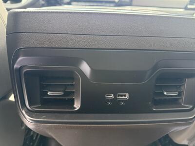 2025 Chevrolet Silverado 3500 LT   - Photo 17 - Roosevelt, UT 84066