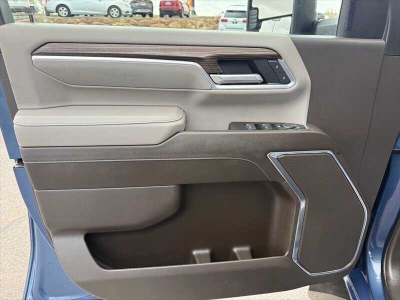 2025 Chevrolet Silverado 3500 LT - Photo 6 - Roosevelt, UT 84066