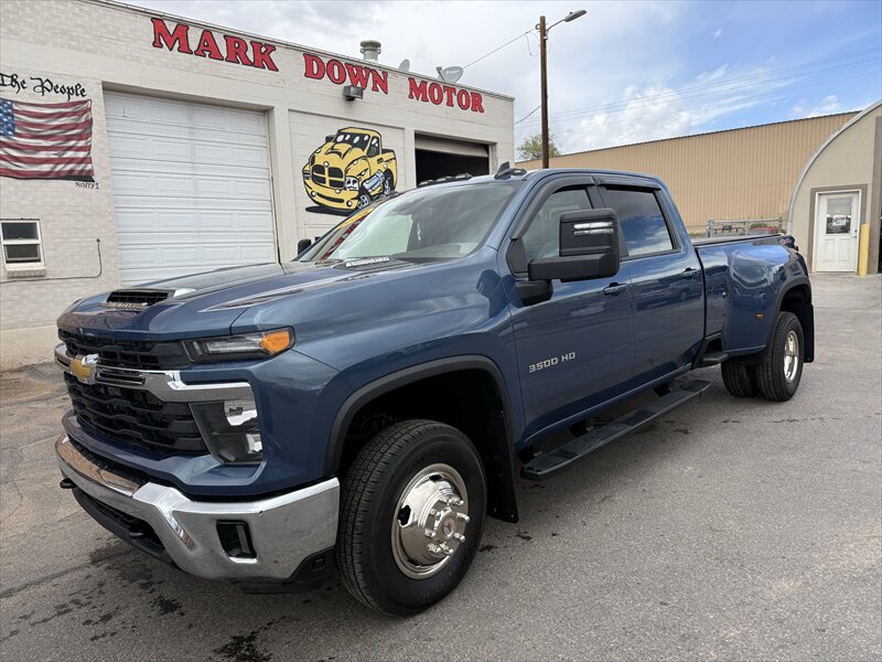 2025 Chevrolet Silverado 3500 LT   - Photo 1 - Roosevelt, UT 84066