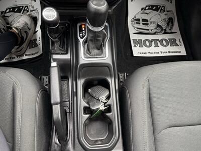 2020 Jeep Wrangler Willys Sport - Photo 14 - Roosevelt, UT 84066