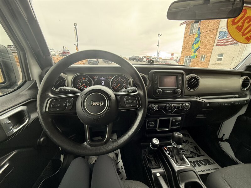 2020 Jeep Wrangler Willys Sport - Photo 10