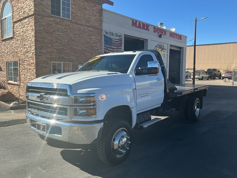 2023 Chevrolet Silverado 4500HD FLAT BED   - Photo 1 - Roosevelt, UT 84066