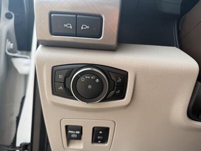 2019 Ford F-150 Limited   - Photo 9 - Roosevelt, UT 84066