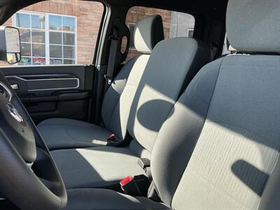 2022 RAM 3500 Big Horn   - Photo 13 - Roosevelt, UT 84066