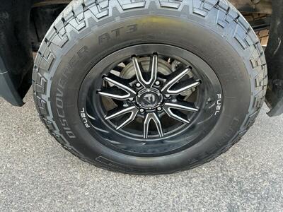 2021 GMC Sierra 1500 SLT   - Photo 10 - Roosevelt, UT 84066