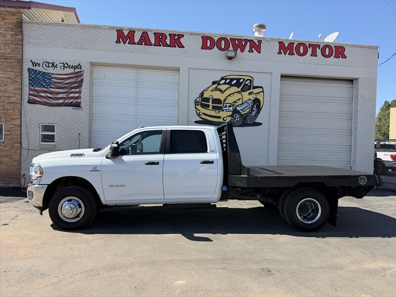 2024 RAM 3500 SLT - Photo 2 - Roosevelt, UT 84066