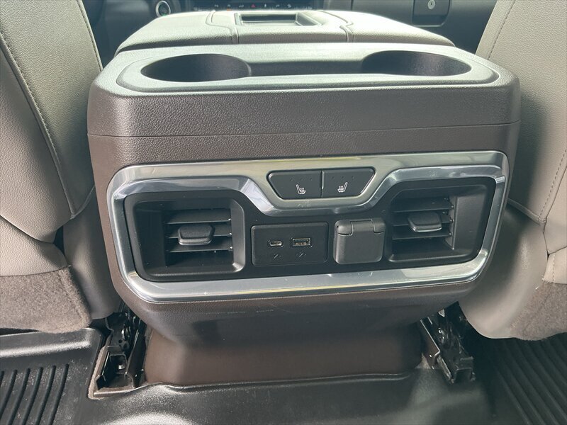 2019 Chevrolet Silverado 1500 LTZ - Photo 11 - Roosevelt, UT 84066