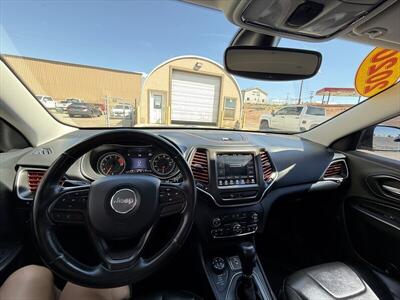 2020 Jeep Cherokee Trailhawk   - Photo 9 - Roosevelt, UT 84066