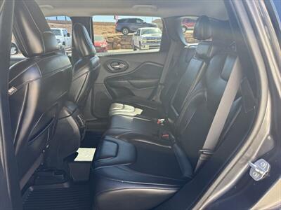 2020 Jeep Cherokee Trailhawk   - Photo 16 - Roosevelt, UT 84066
