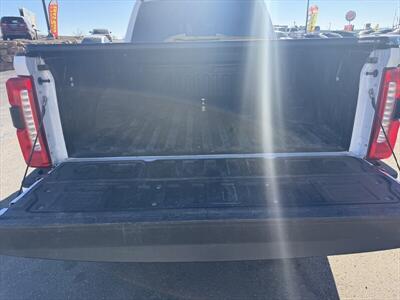 2024 Ford F-350 Lariat - Photo 5 - Roosevelt, UT 84066